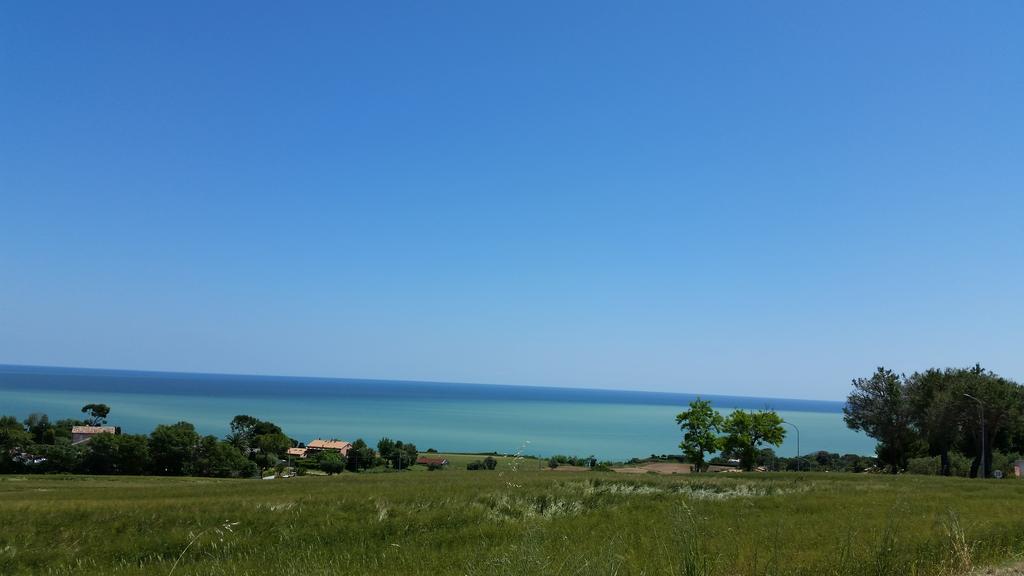 A Due Passi Dal Mare B&B Numana Kültér fotó