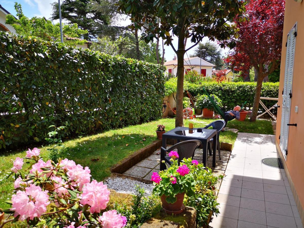 A Due Passi Dal Mare B&B Numana Kültér fotó